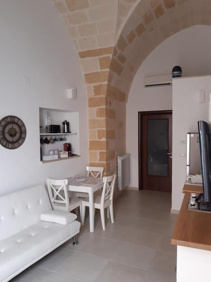Casa Mima: Locazione Turistica Nel Centro Storico Daire Brindisi Dış mekan fotoğraf