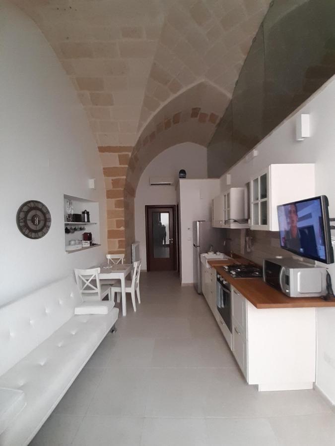 Casa Mima: Locazione Turistica Nel Centro Storico Daire Brindisi Dış mekan fotoğraf