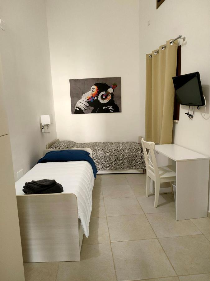 Casa Mima: Locazione Turistica Nel Centro Storico Daire Brindisi Dış mekan fotoğraf