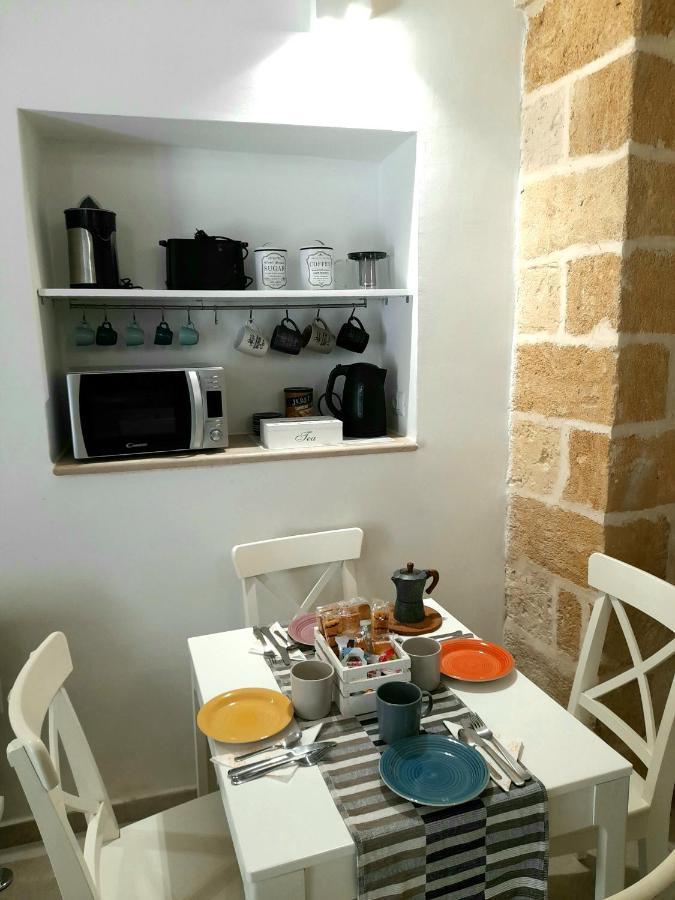 Casa Mima: Locazione Turistica Nel Centro Storico Daire Brindisi Dış mekan fotoğraf